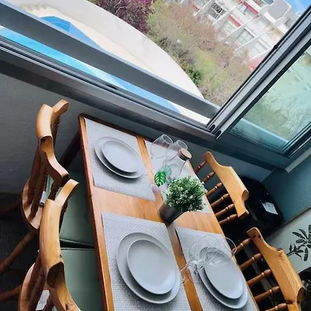 Apartment Le Dauphin - 150m De La - Piscine -